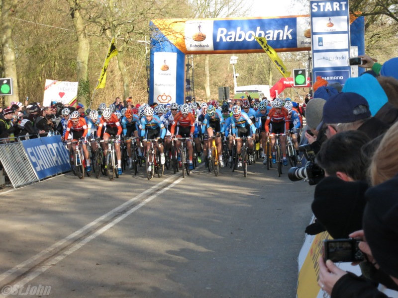 WM2014 U23 001
Start