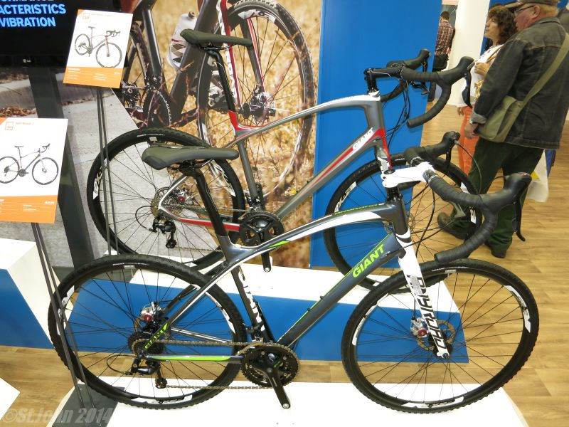 GIANT AnyRoad 2 und AnyRoad CoMax
20140827 050